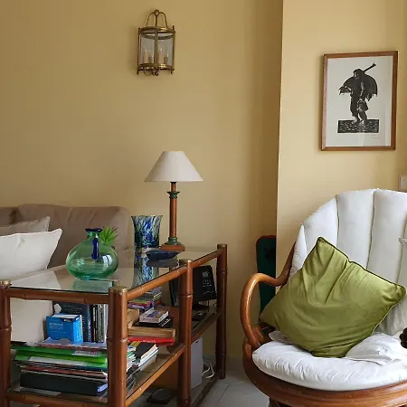 Em Frente Ao Mar * 纳扎雷